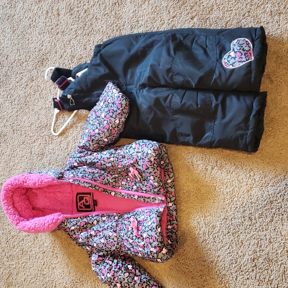 Infant  18 months  girls 2 piece ski set coat and matching bibs